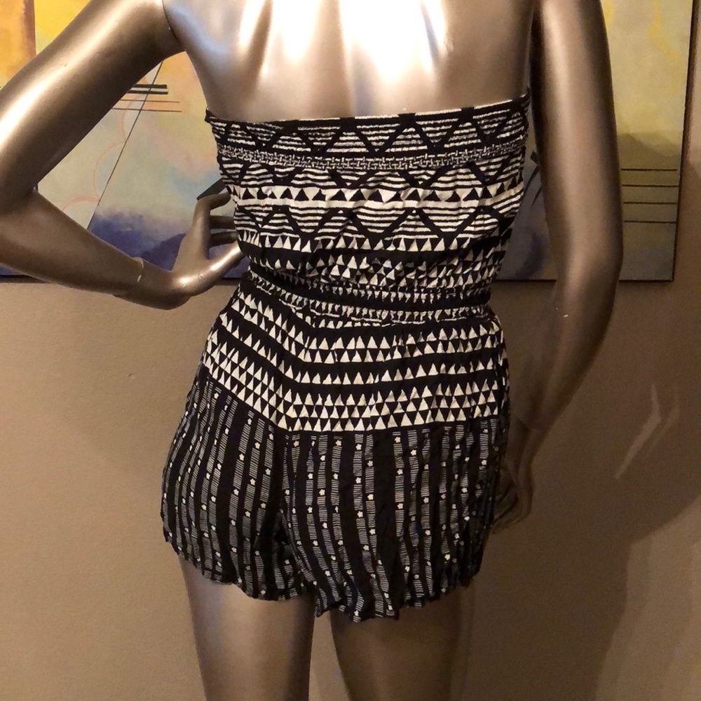 Small romper - Picture 2 of 3